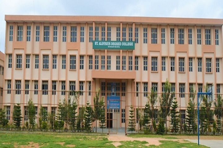 https://cache.careers360.mobi/media/colleges/social-media/media-gallery/14351/2020/5/18/Campus View of St Aloysius Degree College Bangalore_Campus-View.jpg